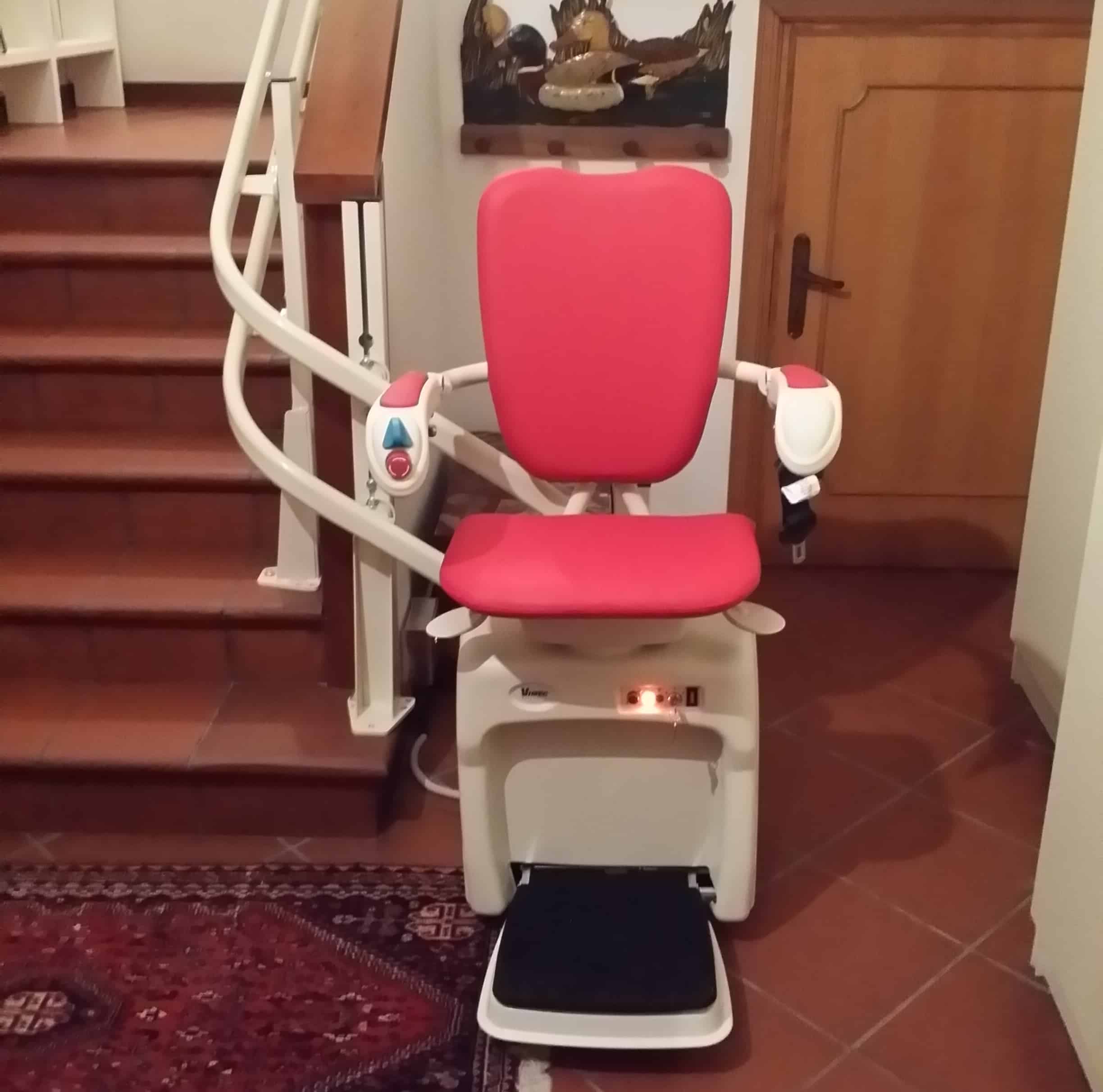 V59 Cavallari Guastalla seduta rossa